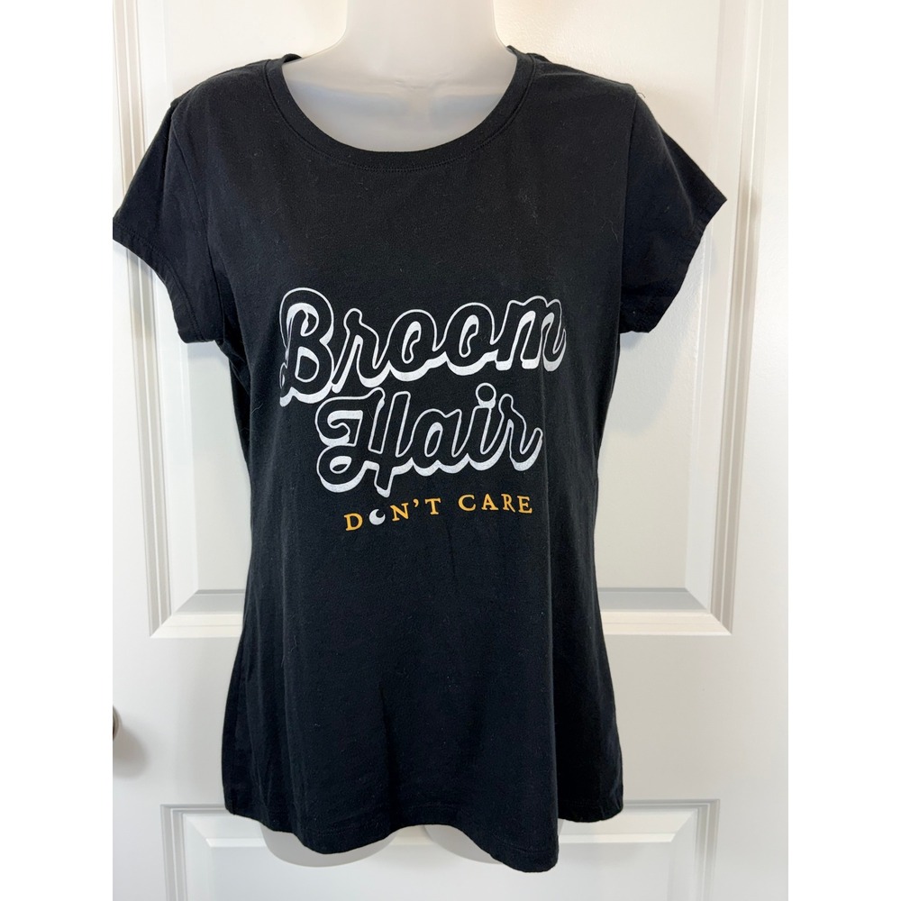 Black Halloween BROOM HAIR DONT CARE Black T-Shirt XL Graphic Tee Shirt October